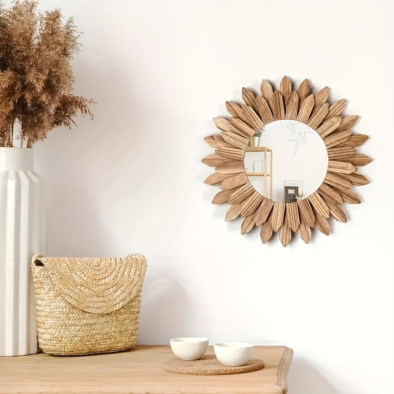 Circular mirror with wooden sunburst frame, Bohemian Zonnebloem Spiegel design