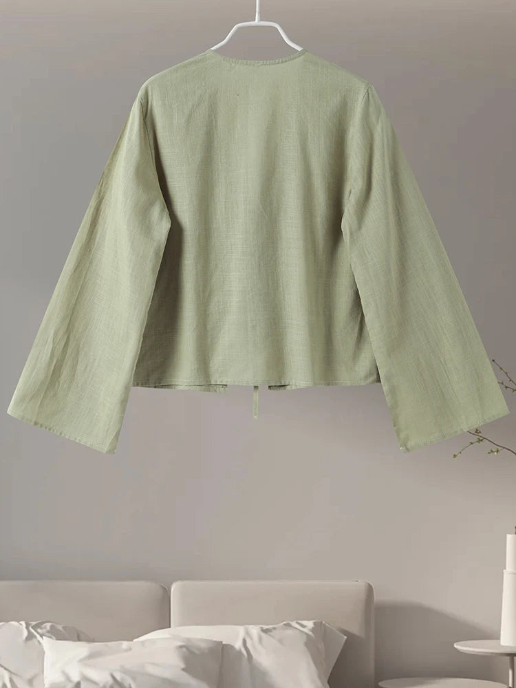 Clara Blouse - Pofmouw - Zacht Groen en Wit - Perfect voor Kantoor en Casual Uitjes - Damesblouses