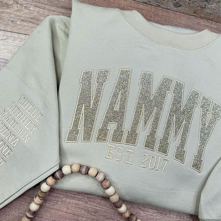 Mama Sweatshirt met Geborduurde Applicatie en Glitter – Op Maat Gemaakt