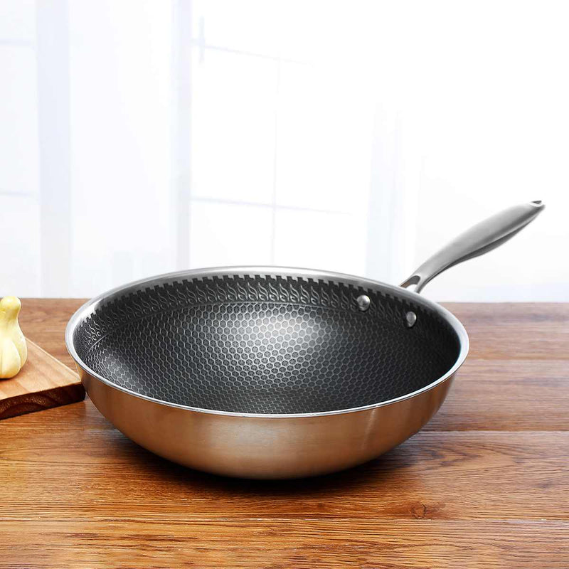 Koekenpan - KitchenPro - Roestvrij staal met antiaanbaklaag - Perfect voor Dagelijks Koken - 30cm - Koken & Keukenware