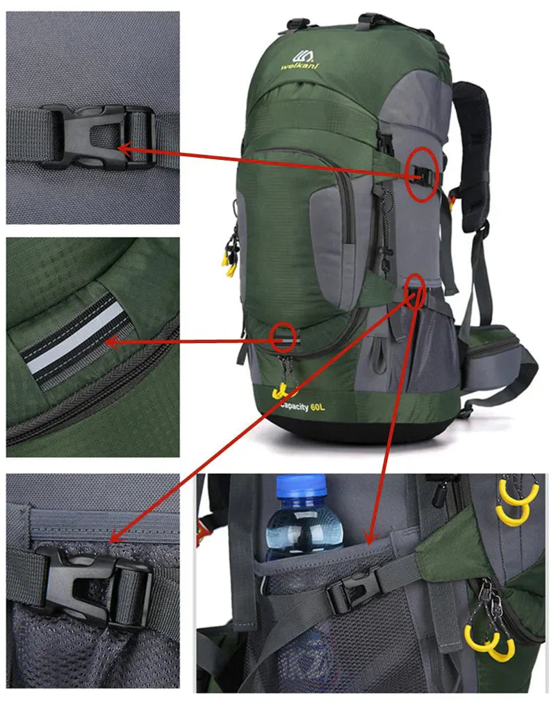 Hiking backpack in groen en grijs met verschillende compartimenten en banden.