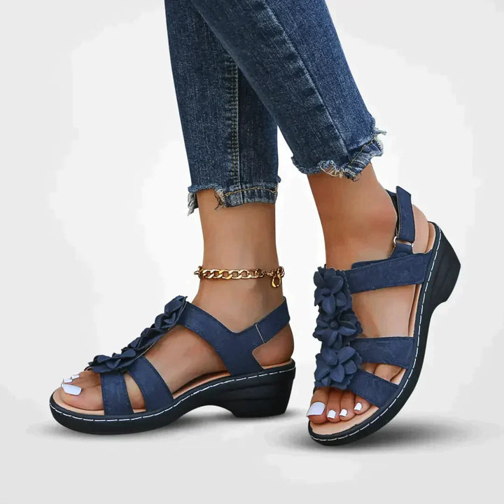 Platform Sandalen - Bloemenontwerp - Bloemaccenten Comfortabel en Duurzaam - Perfect voor Zonnige Dagen - Blauw / 35