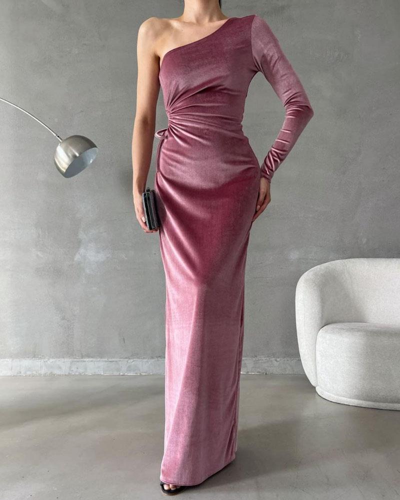 Veerle | Fluwelen jurk met één mouw in modieuze stijl - Roze / S - Maxi Dresses